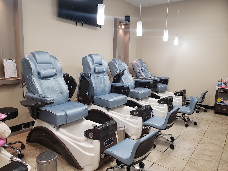 Victoria's Bay Dream Nails & Spa, nail salon in Bay City, TX, photo 4 of 8